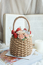 Berry Bloom Basket - Image 3